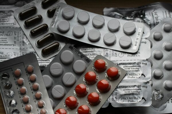 El plan de Sheinbaum para evitar el desabasto de medicinas en México: Inversiones, plantas y licitaciones con puntos extra