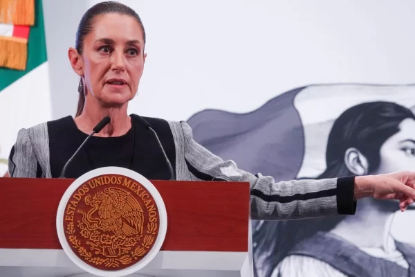 Sheinbaum se ‘resiste’ a criticar entrega de familiares de Ovidio: ‘Que EU informe si hubo acuerdo’
