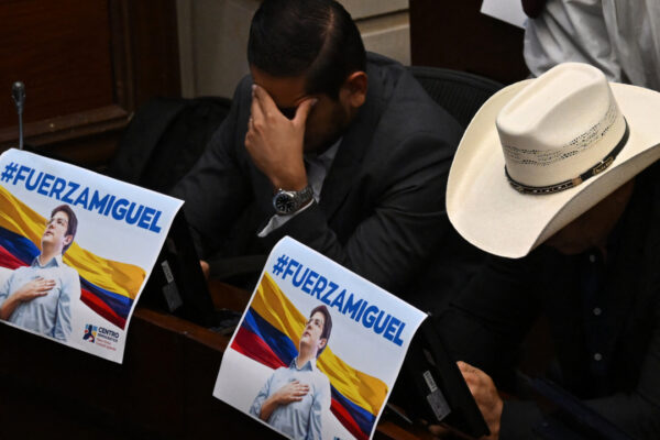 Estado de salud de Miguel Uribe, precandidato presidencial baleado, es de «máxima gravedad»